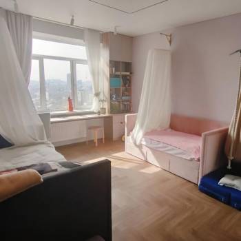 Сдается Многокомнатная квартира, 100 м²