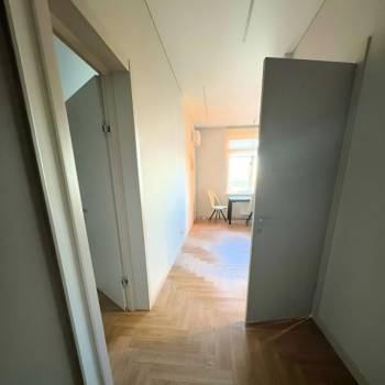 Сдается Многокомнатная квартира, 100 м²