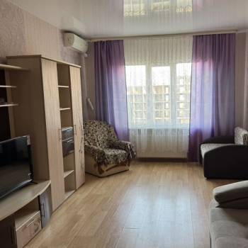 Сдается 1-комнатная квартира, 41 м²