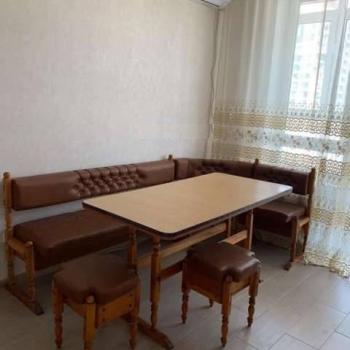 Сдается Многокомнатная квартира, 80 м²