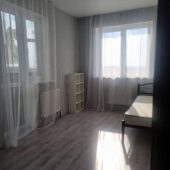 Сдается Многокомнатная квартира, 80 м²