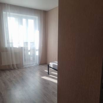Сдается Многокомнатная квартира, 80 м²