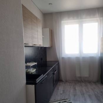 Сдается Многокомнатная квартира, 80 м²