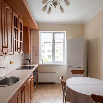 Сдается Многокомнатная квартира, 68 м²