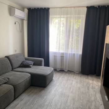 Сдается 2-х комнатная квартира, 50 м²