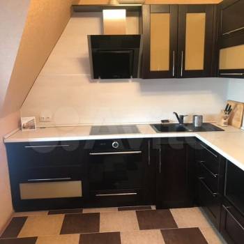 Сдается 1-комнатная квартира, 50 м²