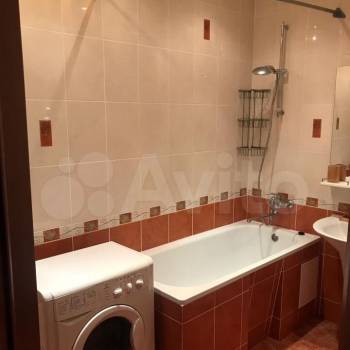Сдается 1-комнатная квартира, 50 м²