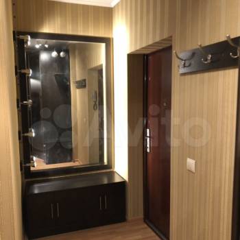 Сдается 1-комнатная квартира, 50 м²