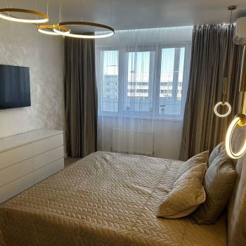 Сдается 2-х комнатная квартира, 86 м²