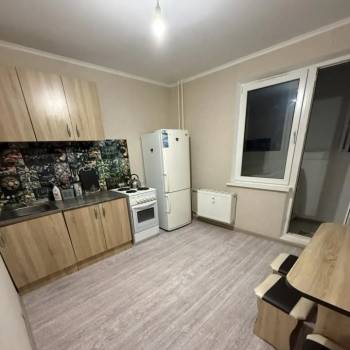 Сдается 1-комнатная квартира, 43 м²