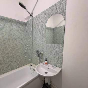 Сдается 1-комнатная квартира, 43 м²