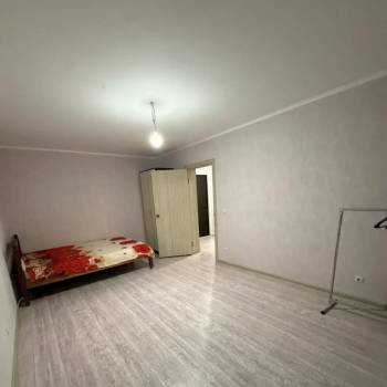Сдается 1-комнатная квартира, 43 м²