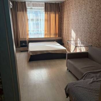 Сдается 1-комнатная квартира, 44 м²