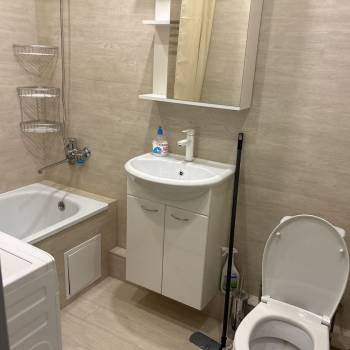 Сдается 1-комнатная квартира, 40 м²