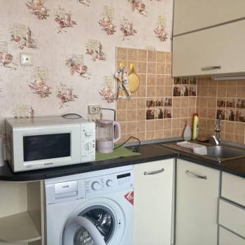 Сдается 1-комнатная квартира, 42 м²