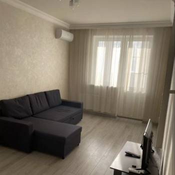 Сдается Многокомнатная квартира, 107 м²