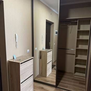 Сдается 1-комнатная квартира, 40 м²