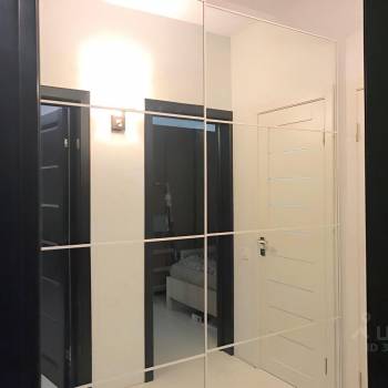 Продается 1-комнатная квартира, 42 м²