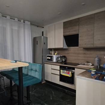 Продается 2-х комнатная квартира, 54 м²