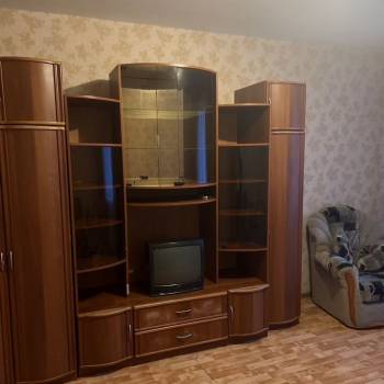Сдается 1-комнатная квартира, 38 м²