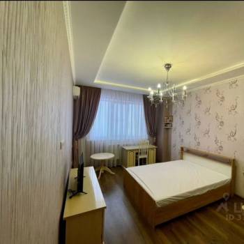 Сдается 2-х комнатная квартира, 74 м²
