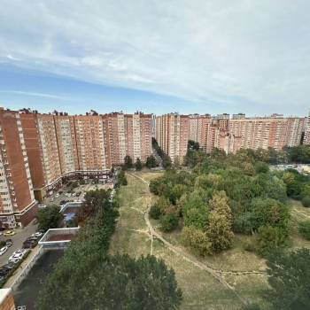 Сдается Многокомнатная квартира, 70 м²