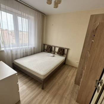 Сдается Многокомнатная квартира, 70 м²
