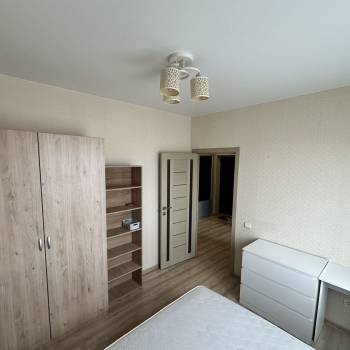 Сдается Многокомнатная квартира, 70 м²