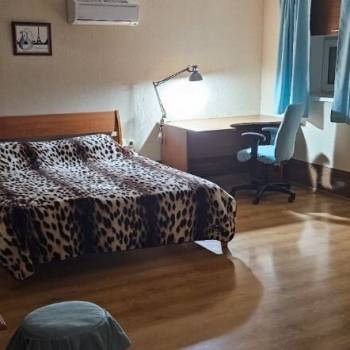 Сдается Многокомнатная квартира, 150 м²