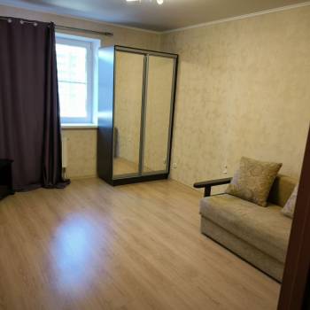 Сдается 1-комнатная квартира, 37 м²