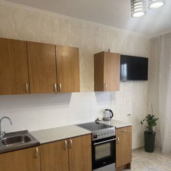Сдается 1-комнатная квартира, 39 м²
