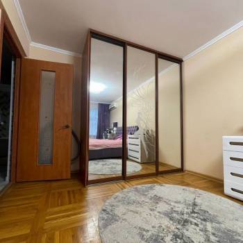 Продается 3-х комнатная квартира, 64 м²