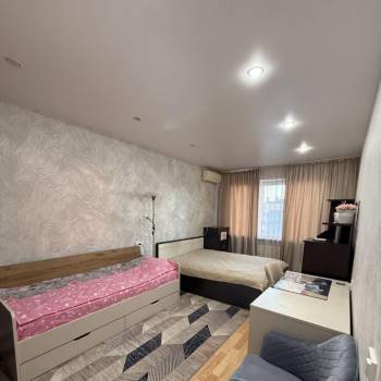 Сдается 1-комнатная квартира, 35 м²