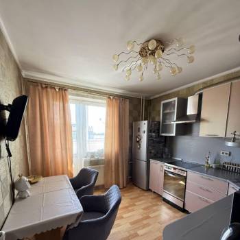 Сдается 1-комнатная квартира, 35 м²