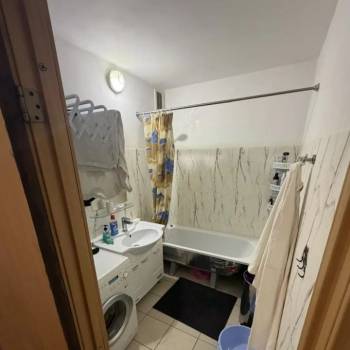 Сдается 2-х комнатная квартира, 67,6 м²