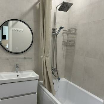 Сдается 1-комнатная квартира, 47 м²
