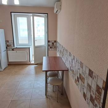 Сдается 1-комнатная квартира, 41 м²
