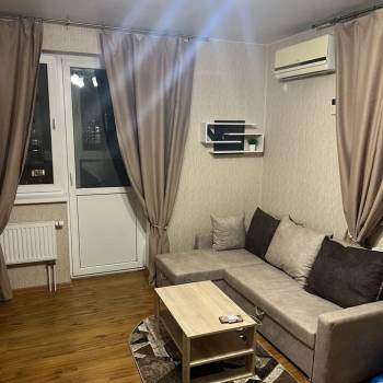 Сдается 2-х комнатная квартира, 62 м²