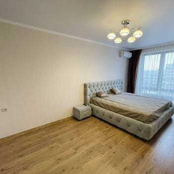Сдается 1-комнатная квартира, 41 м²