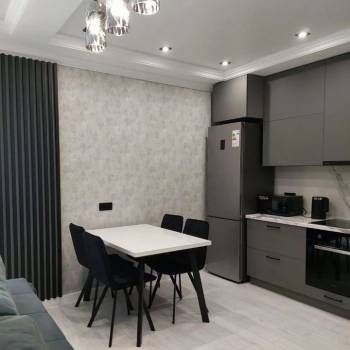 Сдается 1-комнатная квартира, 60 м²