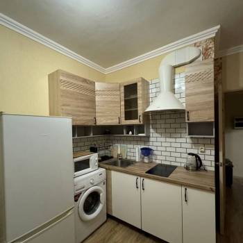 Продается 1-комнатная квартира, 40 м²
