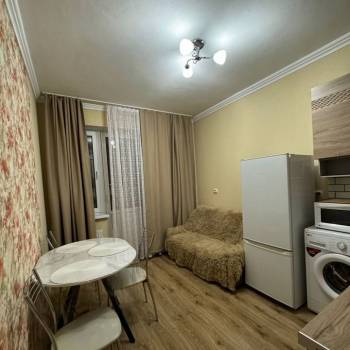 Продается 1-комнатная квартира, 40 м²