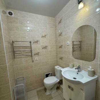Продается 1-комнатная квартира, 40 м²
