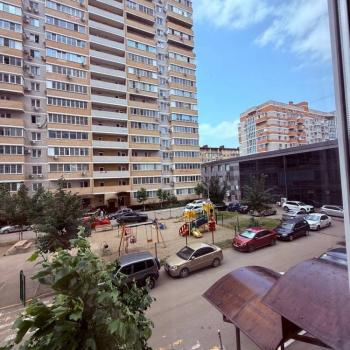 Сдается 1-комнатная квартира, 40 м²