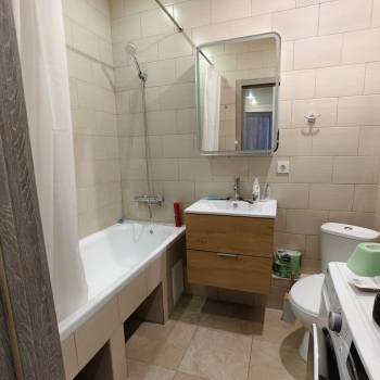 Сдается 1-комнатная квартира, 41 м²