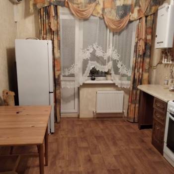 Сдается 2-х комнатная квартира, 62 м²