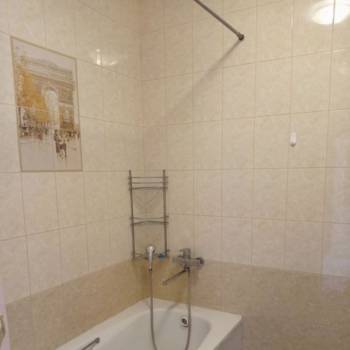 Продается 1-комнатная квартира, 42,2 м²