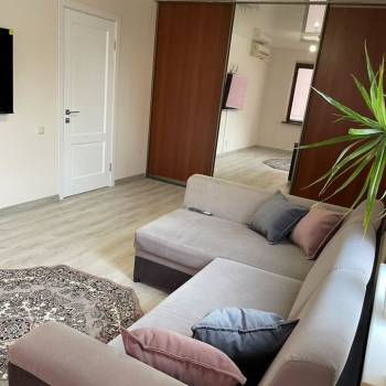 Сдается 1-комнатная квартира, 39,5 м²