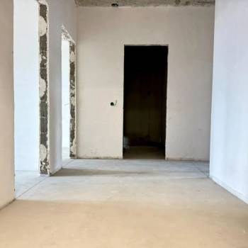 Продается 2-х комнатная квартира, 77 м²