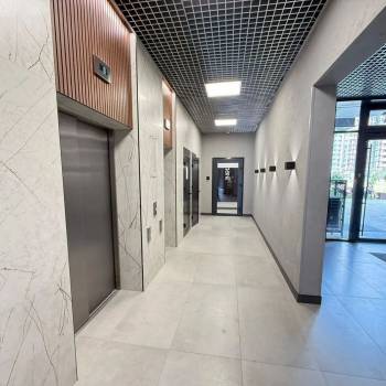 Продается 2-х комнатная квартира, 77 м²